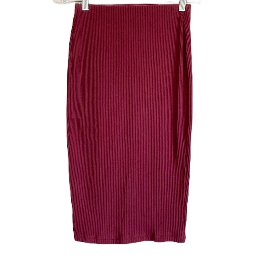 Old NAVY Burgundy Ribbed Pencil Skirt XS